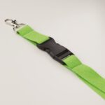 MP2965650 lanyard 25mm con mosqueton verde lima poliester 2