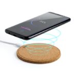 MP3168560 cargador transparente corcho 3
